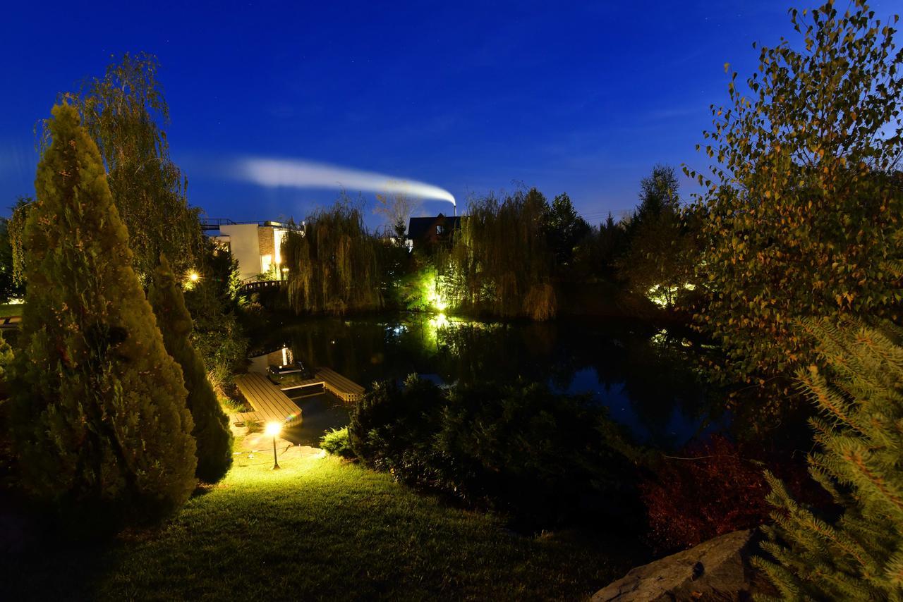Lacul Verde Resort Ploiesti Ngoại thất bức ảnh